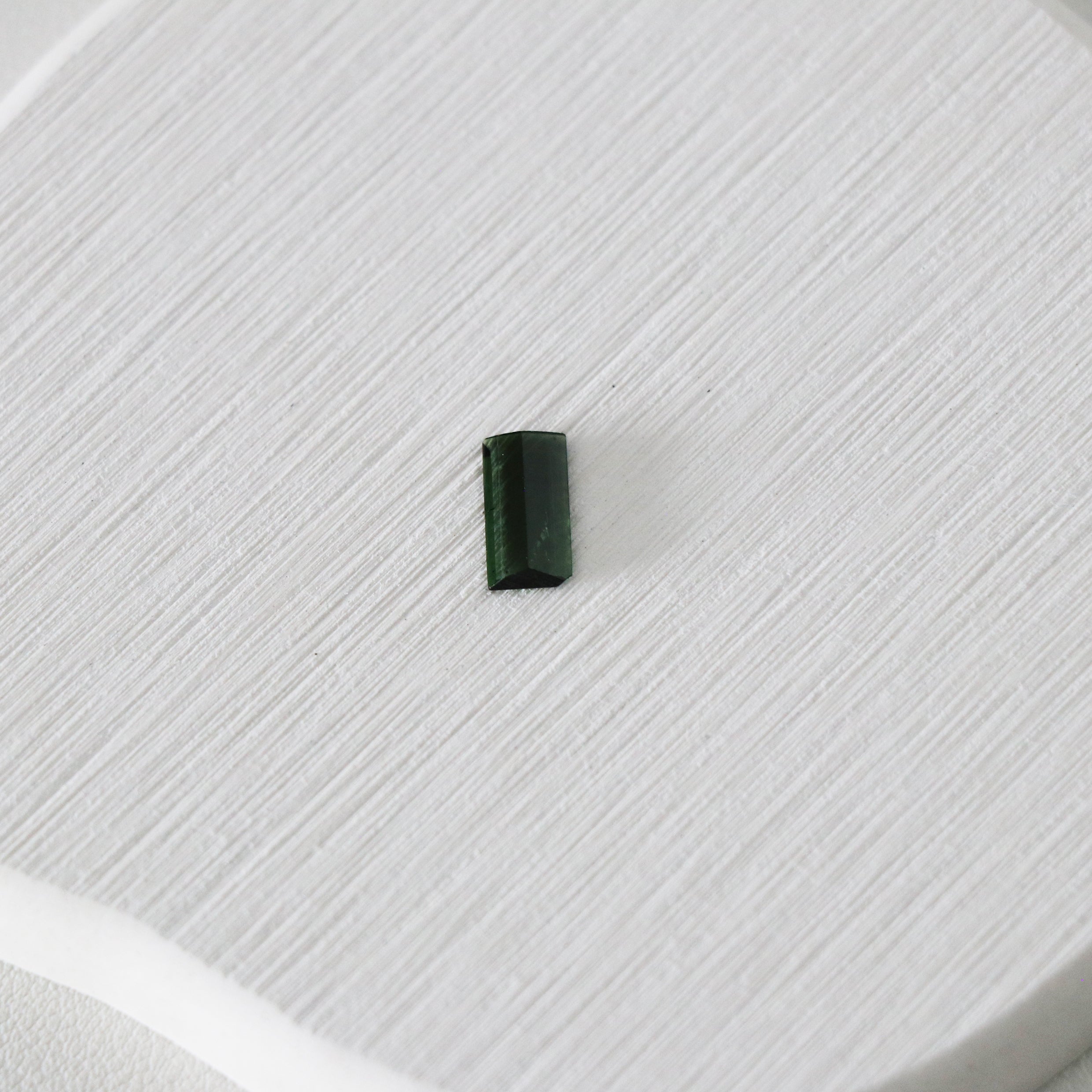 Tourmaline - Mystery stone 6 - Gem Identification series