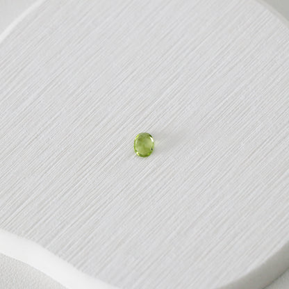 Peridot - Mystery stone 9 - Gem Identification series