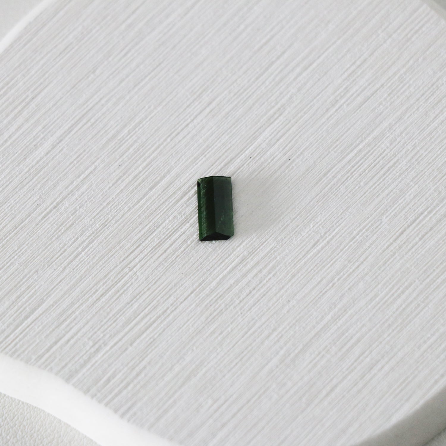 Tourmaline - Mystery stone 6 - Gem Identification series