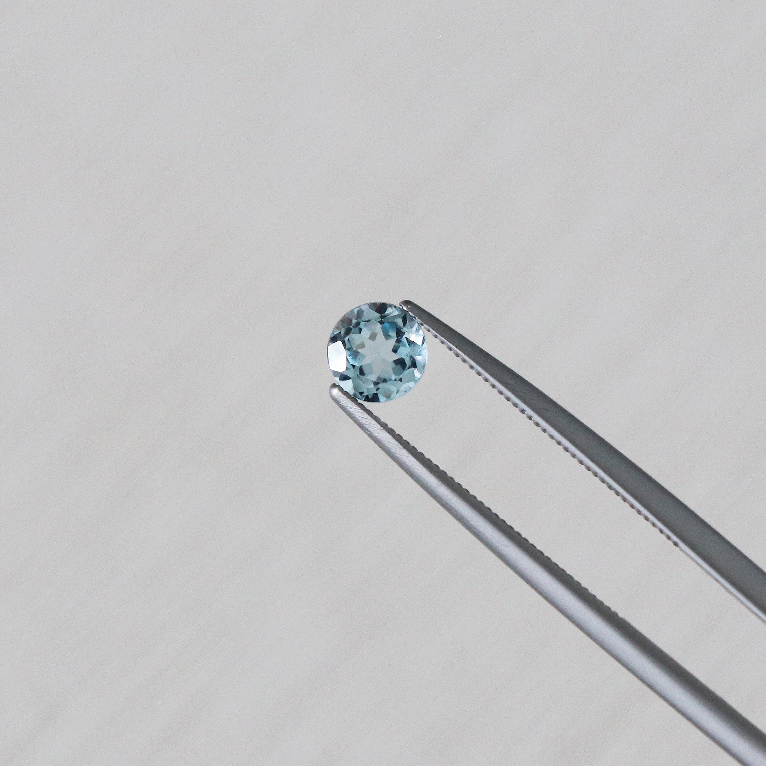 Topaz - Mystery stone 5 - Gem Identification series