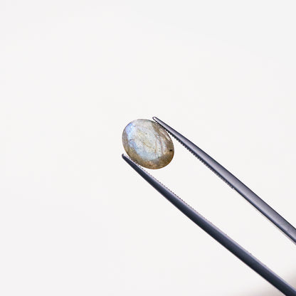 Labradorite / Feldspar - Mystery stone 121 - Gem Identification series