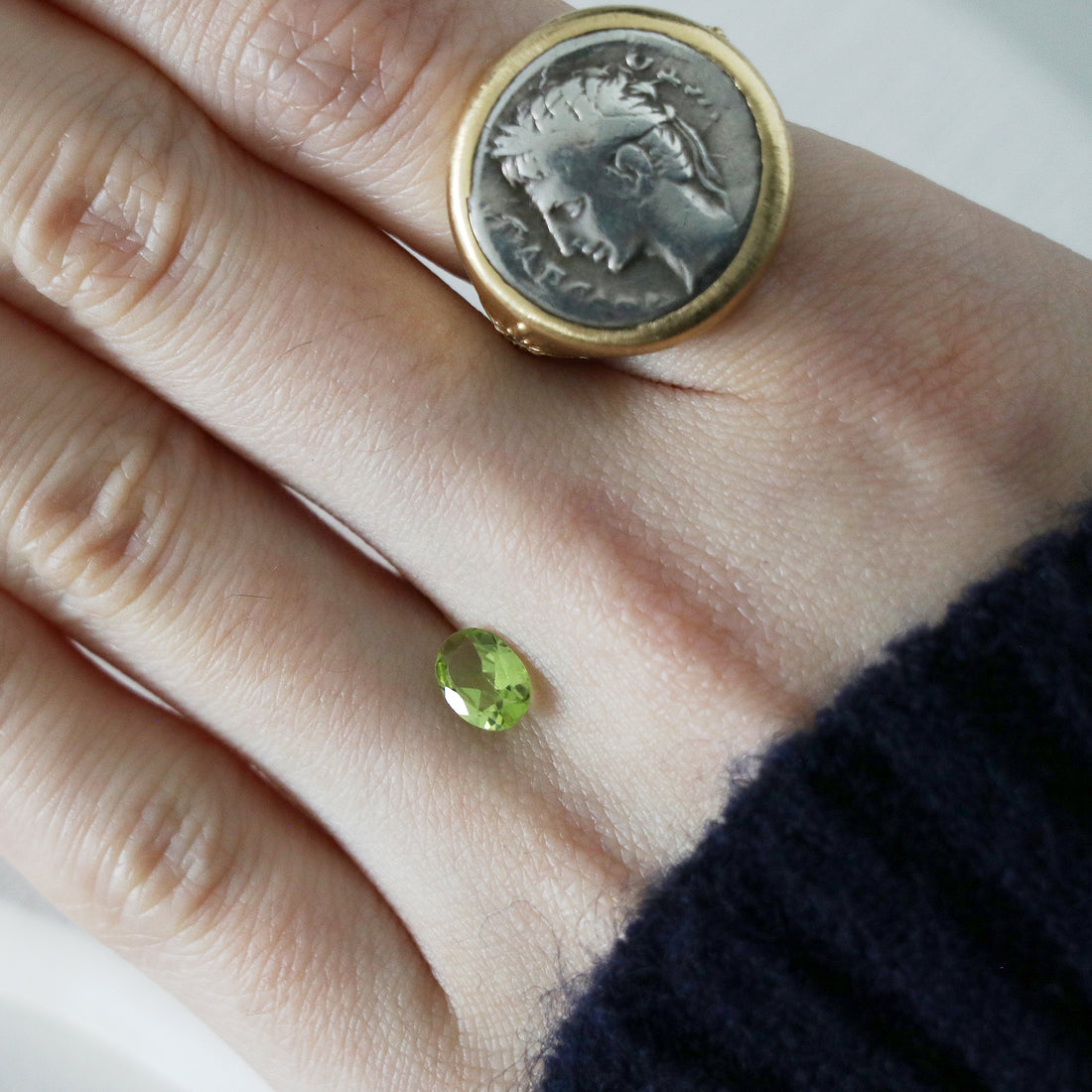 Peridot - Mystery stone 9 - Gem Identification series
