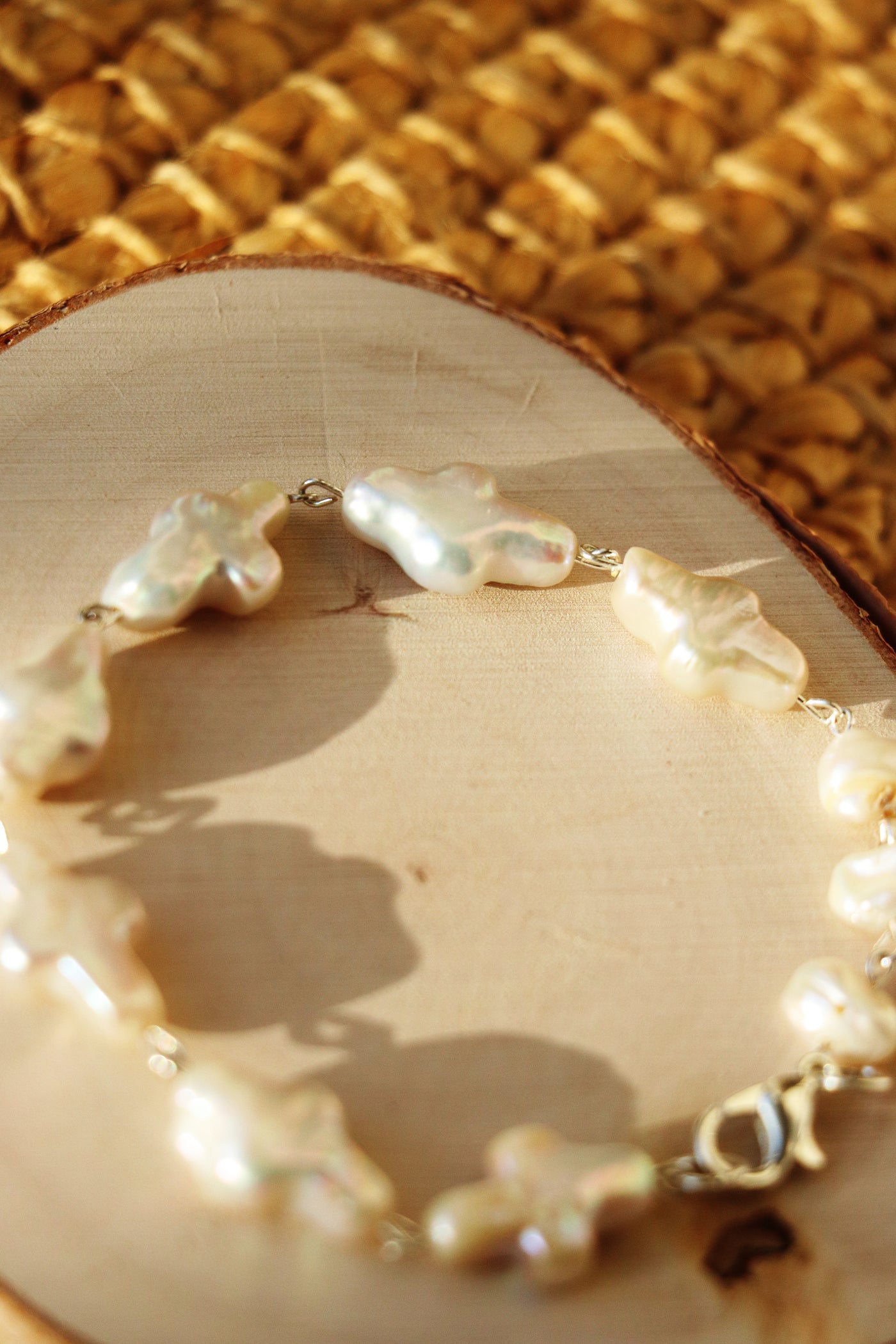 Capucine - Cross shape Freshwater Baroque Cultured Pearls Bracelet