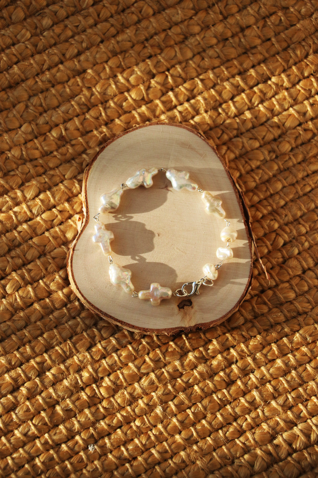 Capucine - Cross shape Freshwater Baroque Cultured Pearls Bracelet