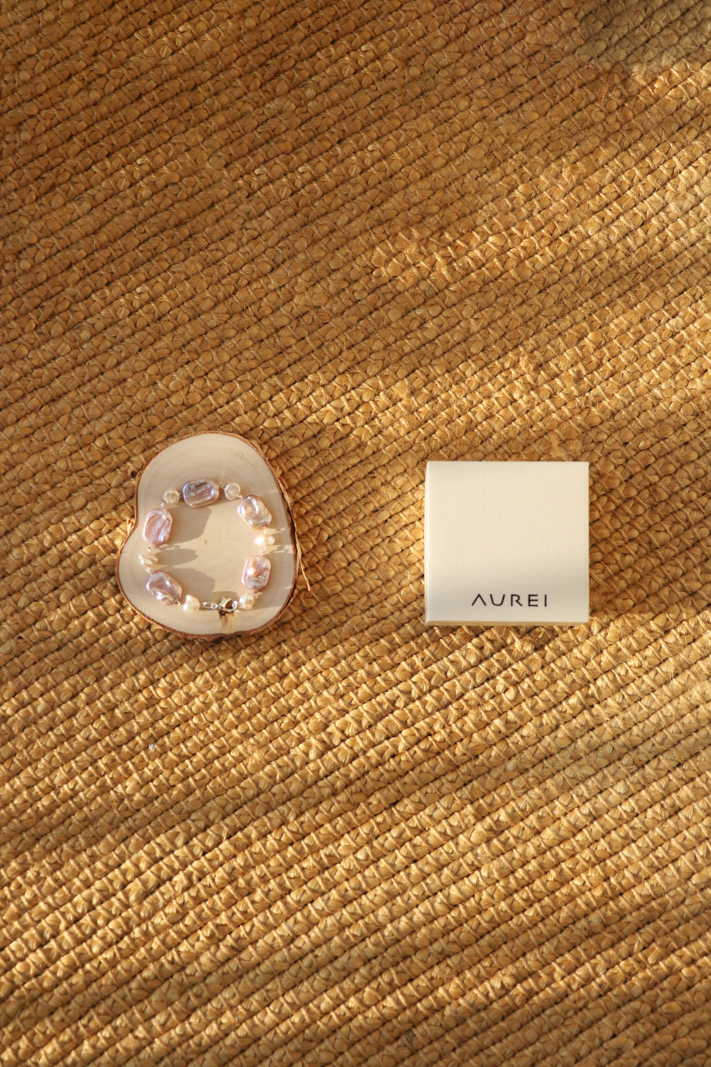 Eloise - Mixed shape Freshwater Baroque Cultured Pearls Bracelet