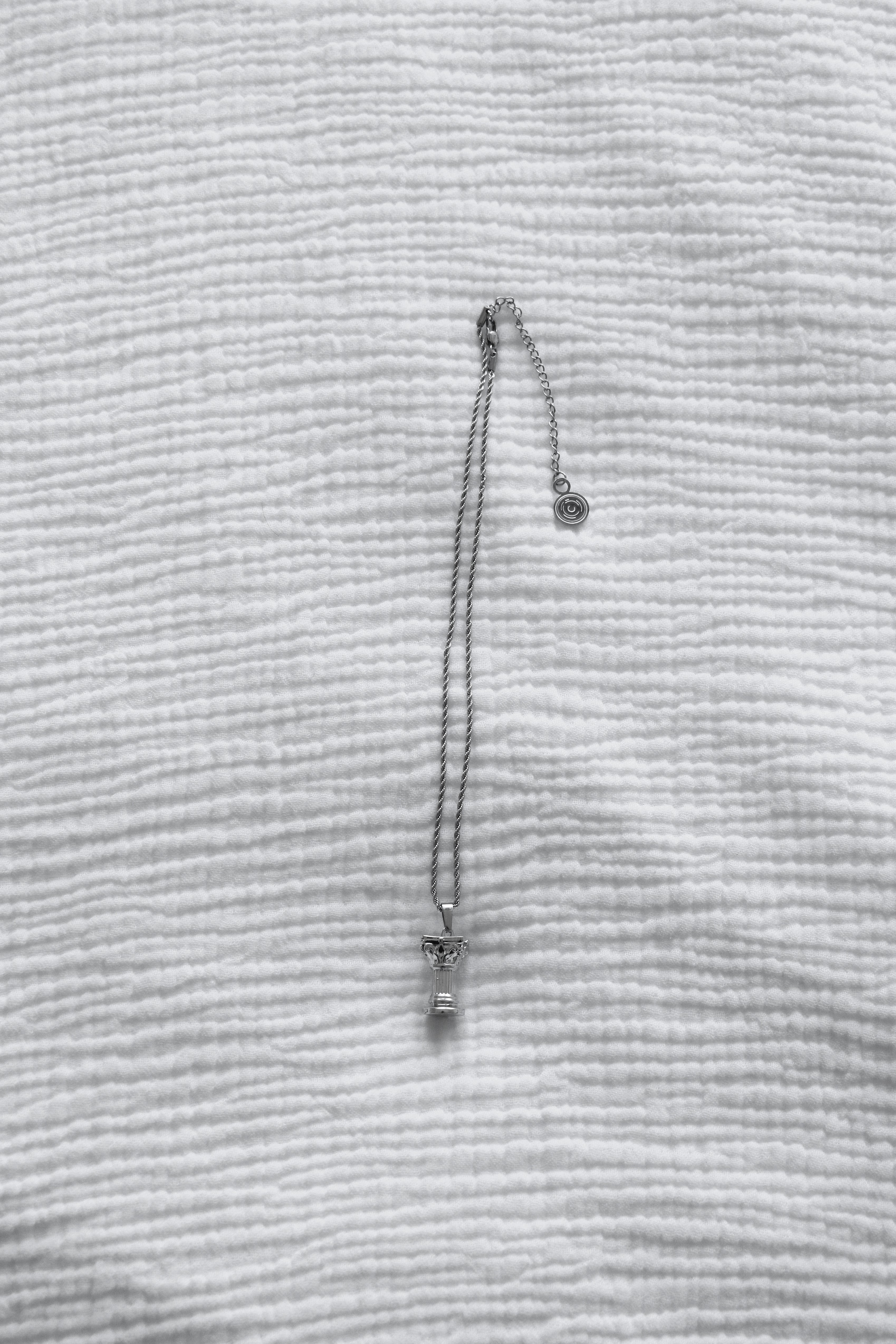 Column Pendant Necklace