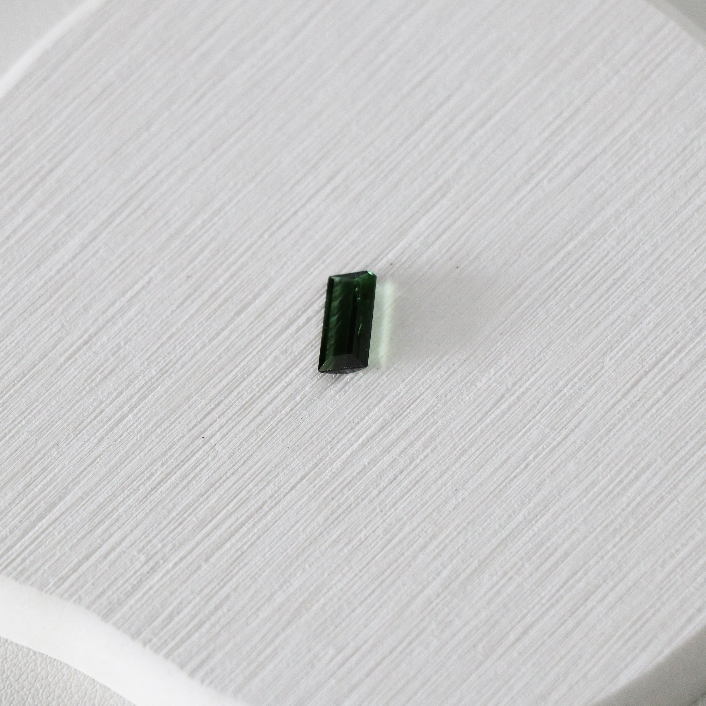 Tourmaline - Mystery stone 6 - Gem Identification series