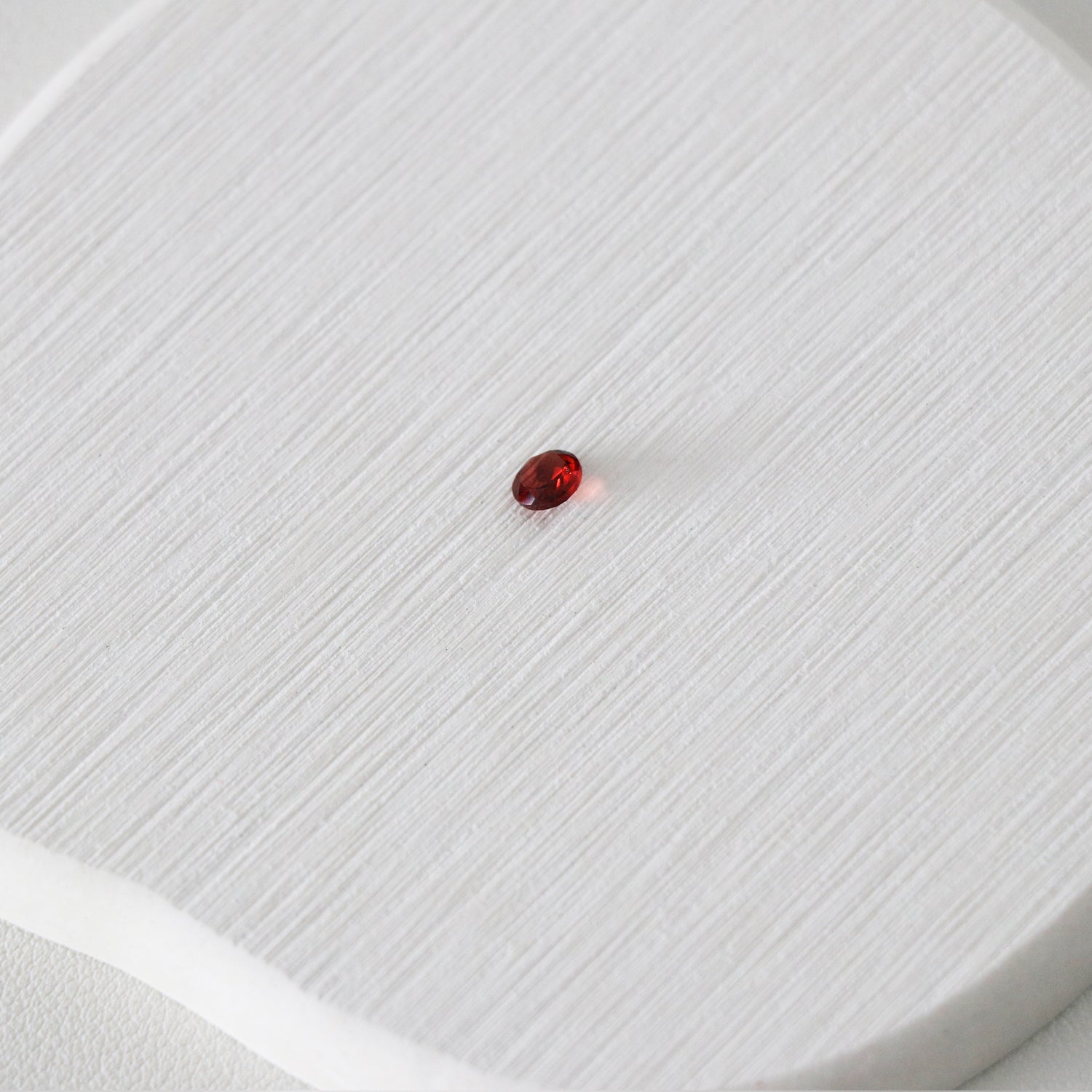 Rhodolite / Pyrope-almandine / Garnet - Mystery stone 3 - Gem Identification series