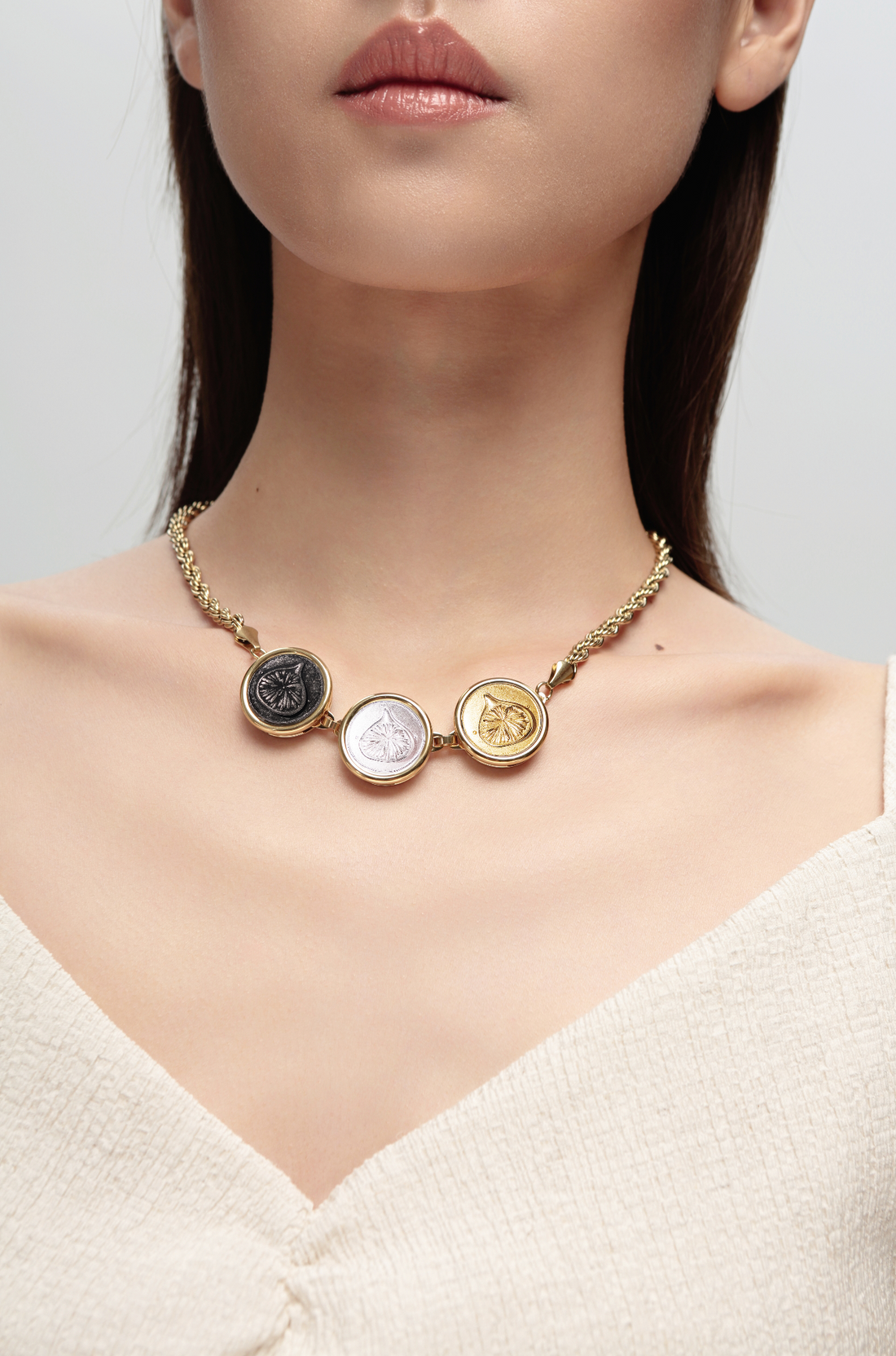 Anne Collar Necklace