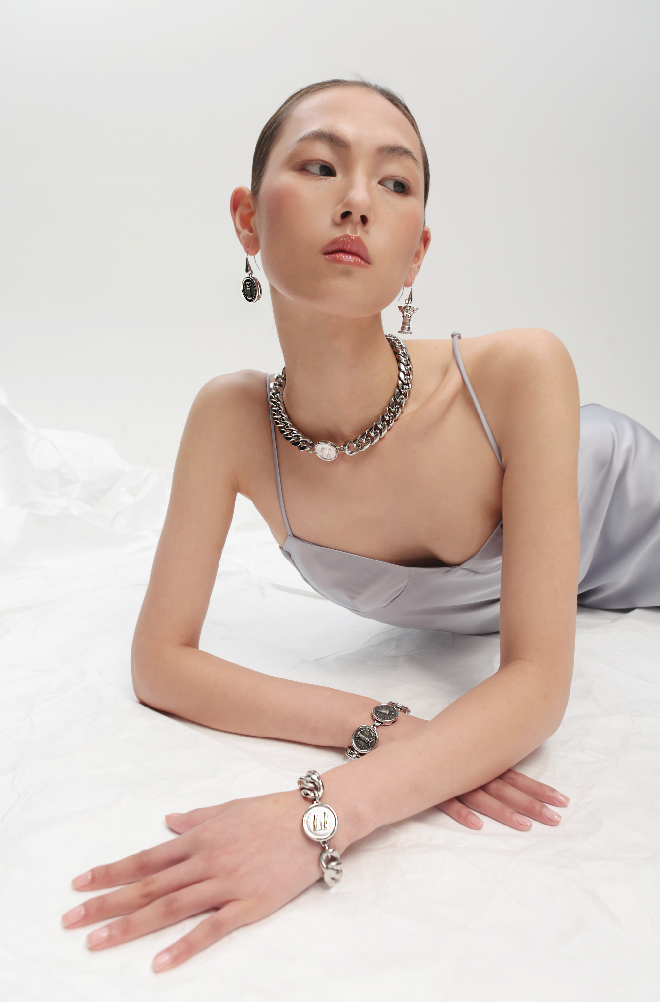 Varinia Dangle Earrings