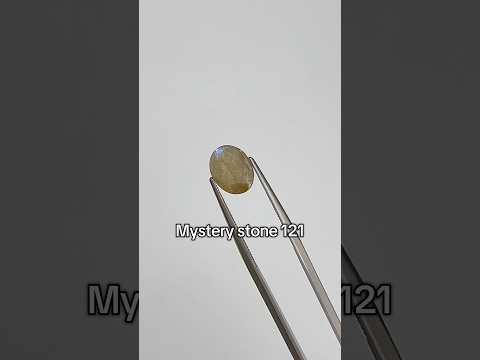 Labradorite / Feldspar - Mystery stone 121 - Gem Identification series