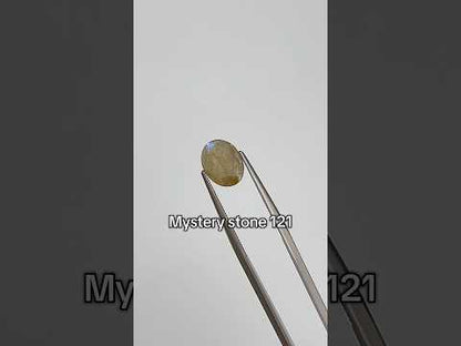 Labradorite / Feldspar - Mystery stone 121 - Gem Identification series