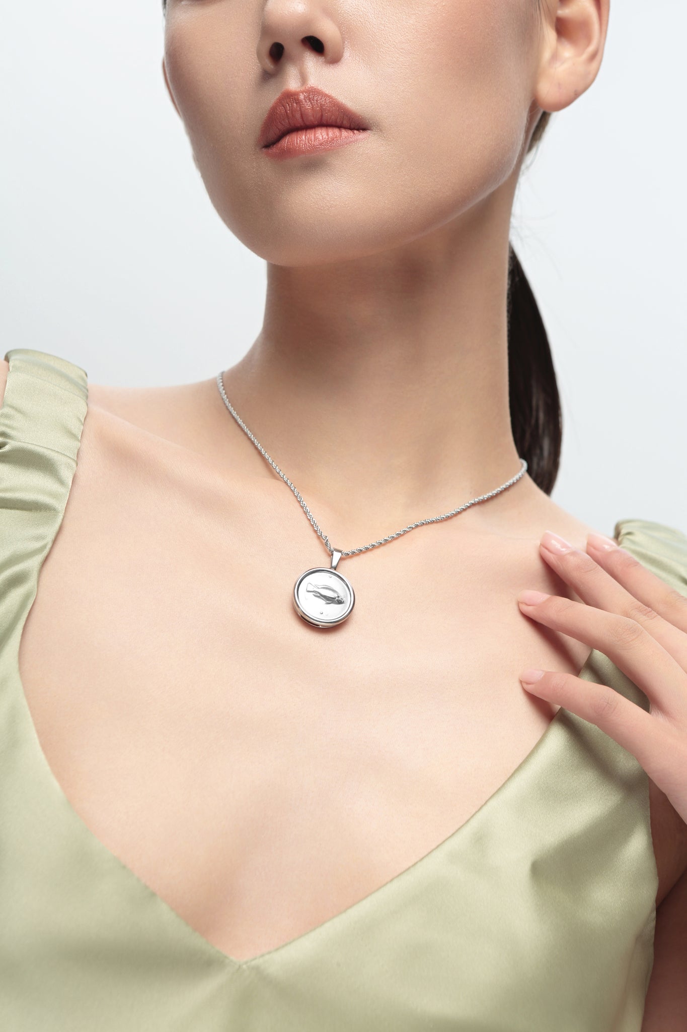Abel Pendant Necklace