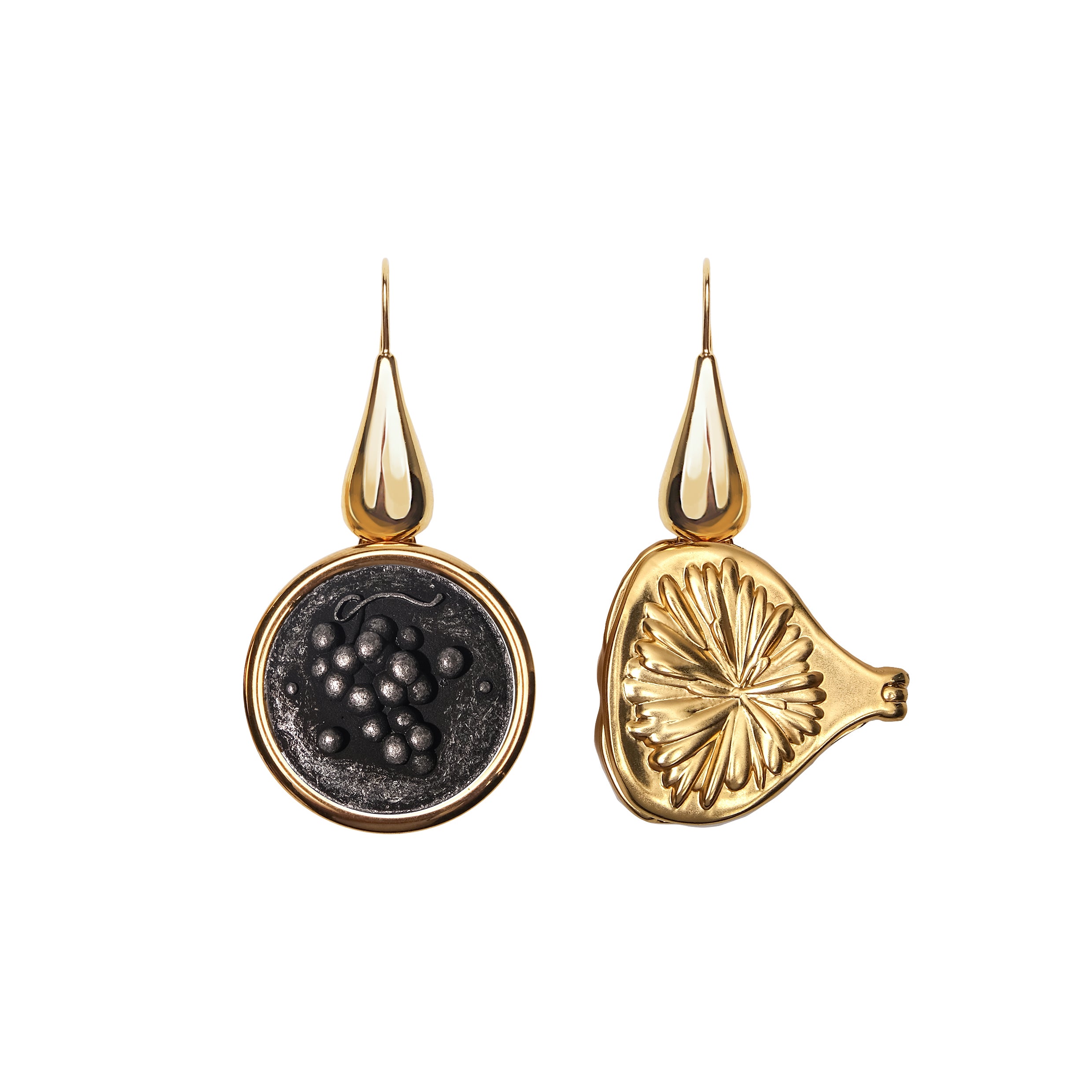 Naomi Dangle Earrings
