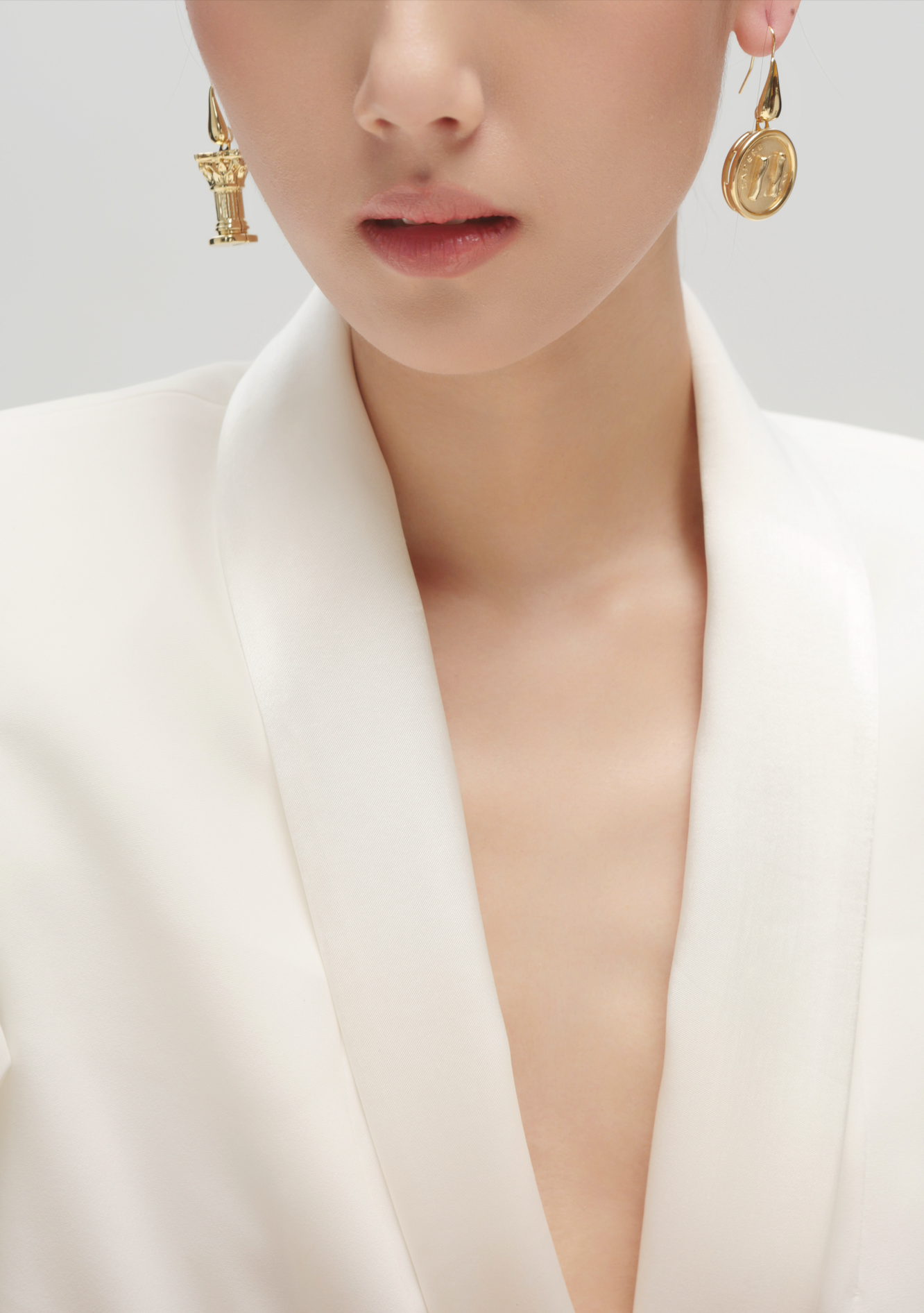 Aelia Dangle Earrings