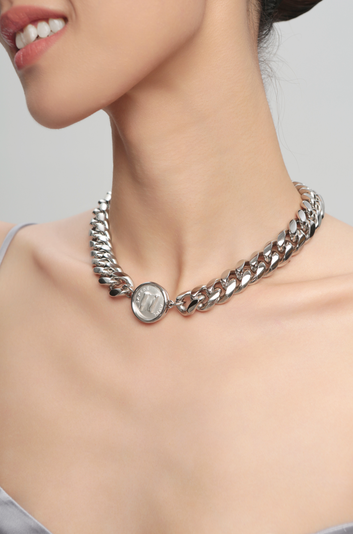 Tatius Collar Necklace